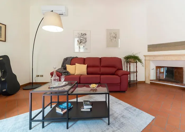 110 Sqm Apartment 6 Sleeps In Santa Croce